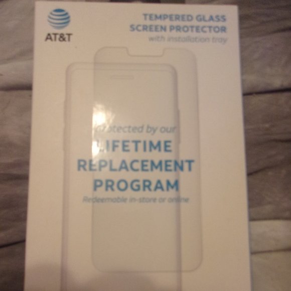 At&t Tempered glass screen protector iphone 6.7" iphone 13 pro max - Picture 1 of 3